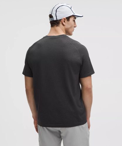 Lululemon Metal Vent Tech Short-Sleeve Shirt (Graphite Grey/Black)