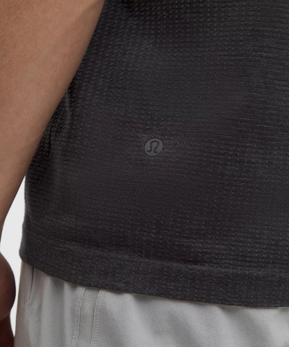 Lululemon Metal Vent Tech Short-Sleeve Shirt (Graphite Grey/Black)