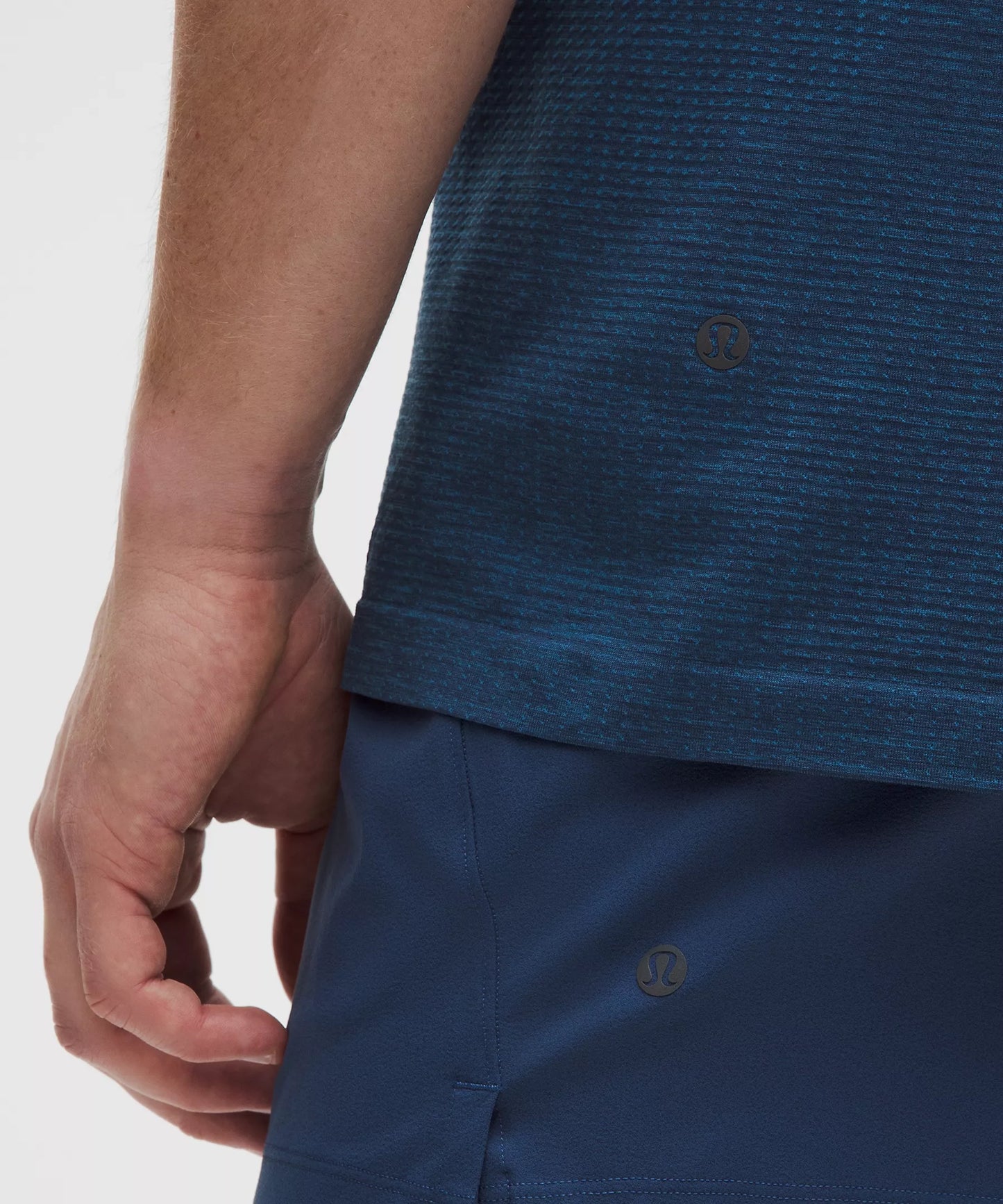 Lululemon Metal Vent Tech Short-Sleeve Shirt (Chalk Blue/Blue Twill)