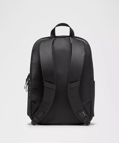 Lululemon - Everywhere Backpack 22L