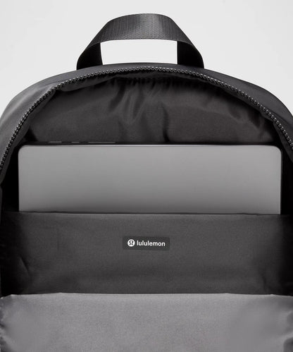 Lululemon - Everywhere Backpack 22L