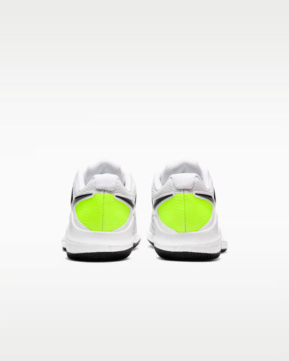 NikeCourt Jr. Vapor X